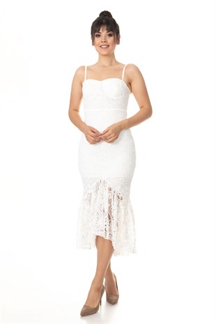 61000 ETEĞİ VALON DANTEL ELBİSE