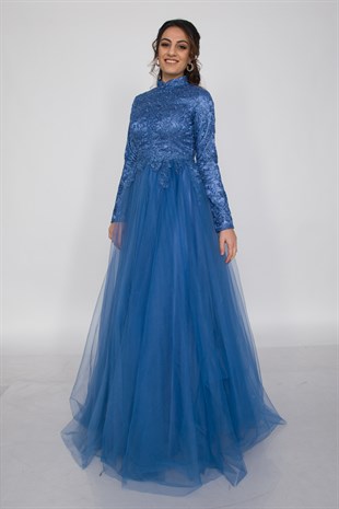 6943 Uzun Kol İşlemeli Tesettür Nişanlık Abiye Elbise