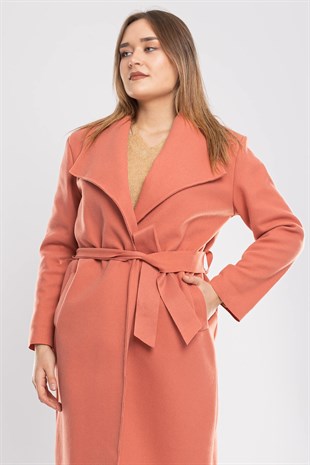 90041 Büyük Beden Şal Yaka Kuşaklı Kadın Keçe Kaban