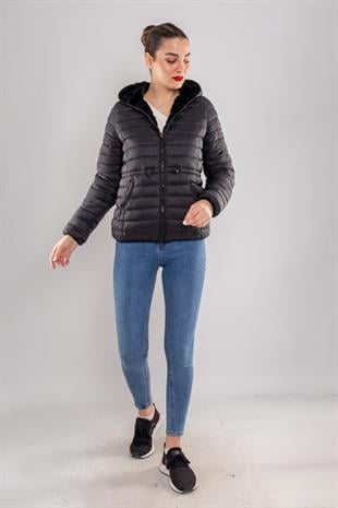 D89325 Slimfit Beli Büzgülü Kapüşonlu İçi Kürklü Şişme Mont
