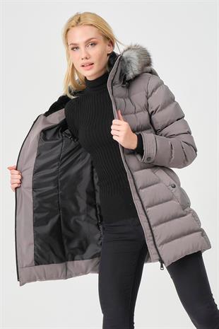 YASMİN25 Kapüşonu Kürklü Beli Çıtçıtlı Slimfit Detay Mont