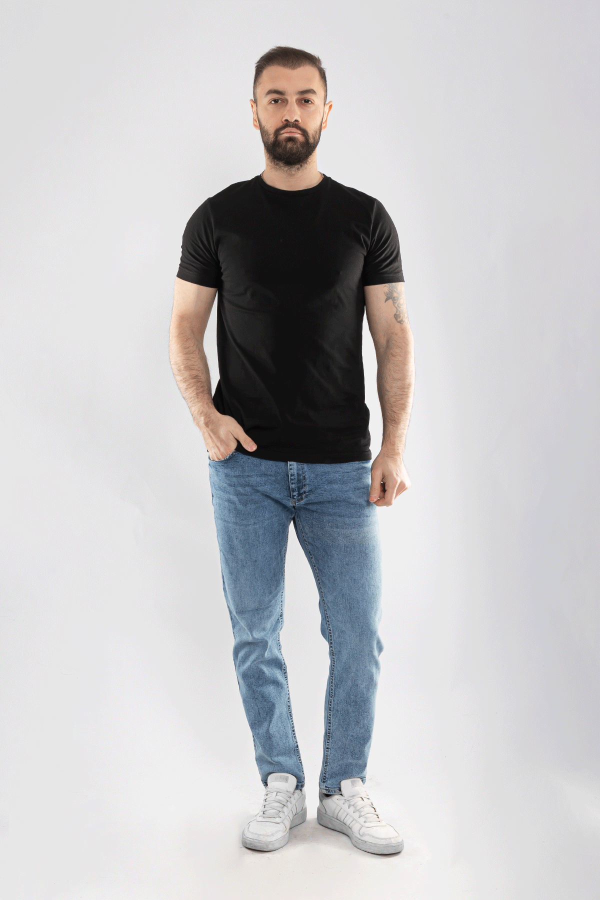 0689 Bisiklet Yaka Pamuk Düz Basic Tshirt
