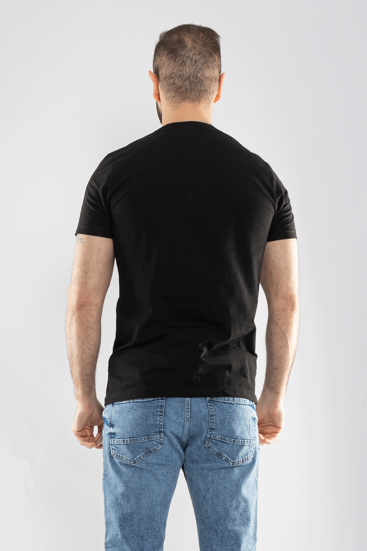 0689 Bisiklet Yaka Pamuk Düz Basic Tshirt