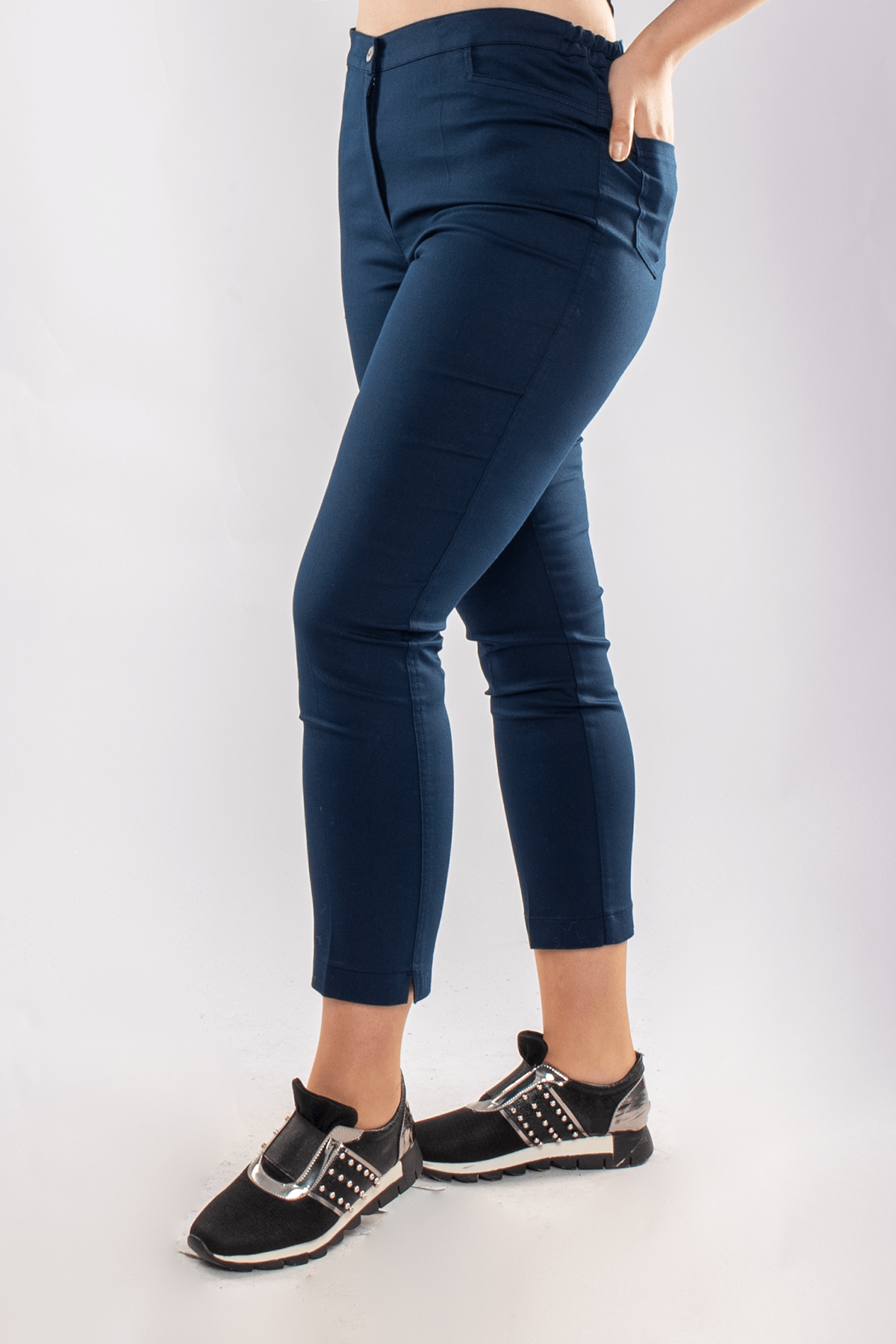 11676 Beli Lastikli Keten Pantolon