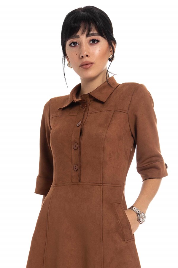 1240 Eteği Kloş Süet Elbise