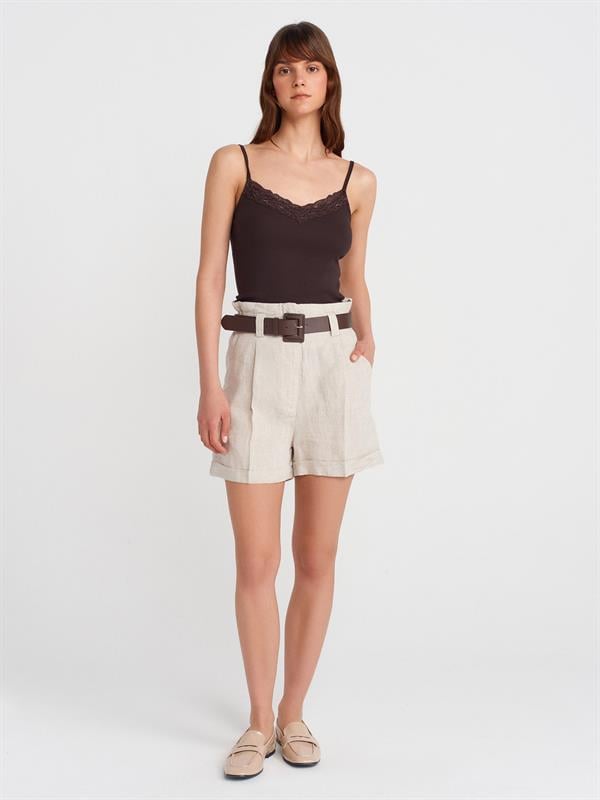 21015 Askılı Dantel Detay Top Crop