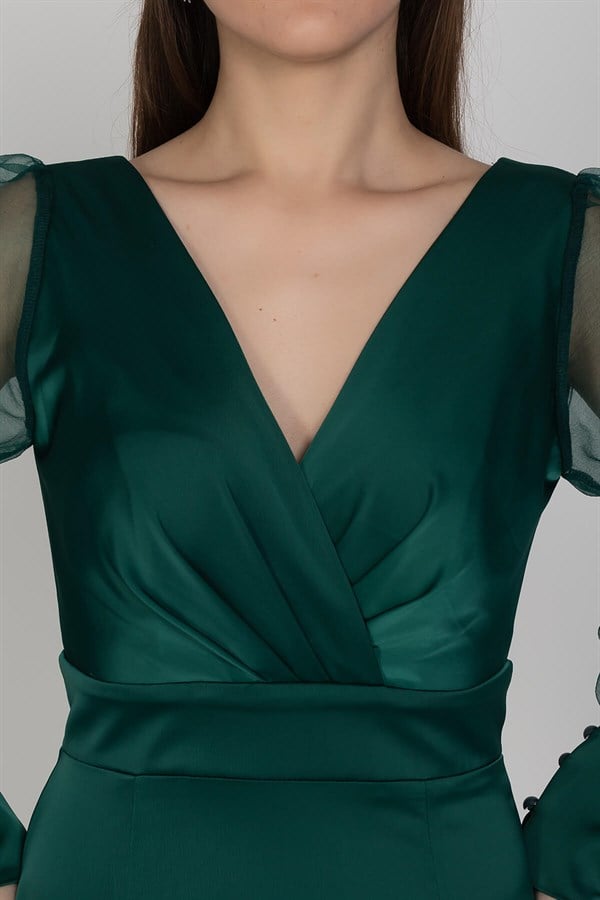 3042 Kruvaze Yaka Organze Tül Kol Kısa Saten Elbise