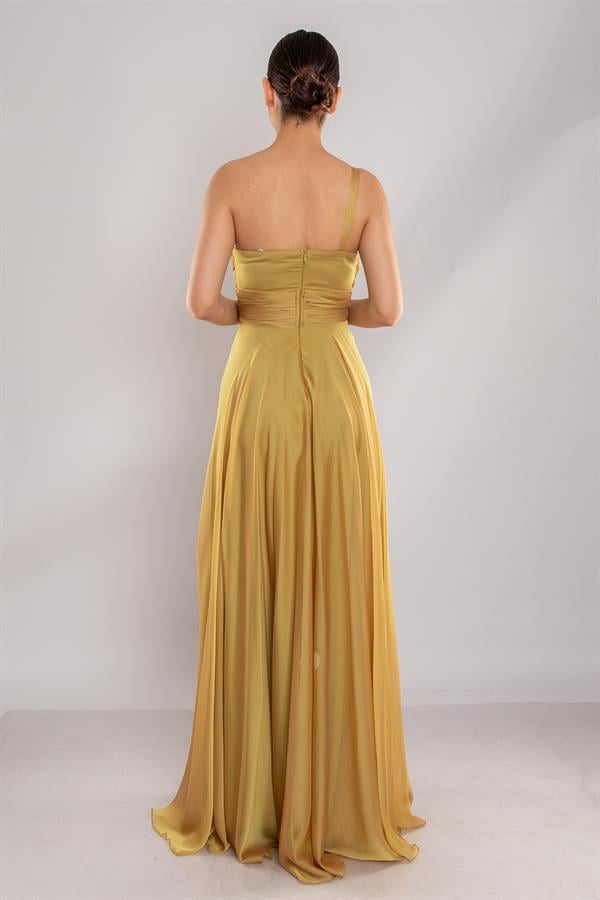 4082 Tek Omuz Beli Drape Eteği Fırfırlı Kristal Uzun Elbise