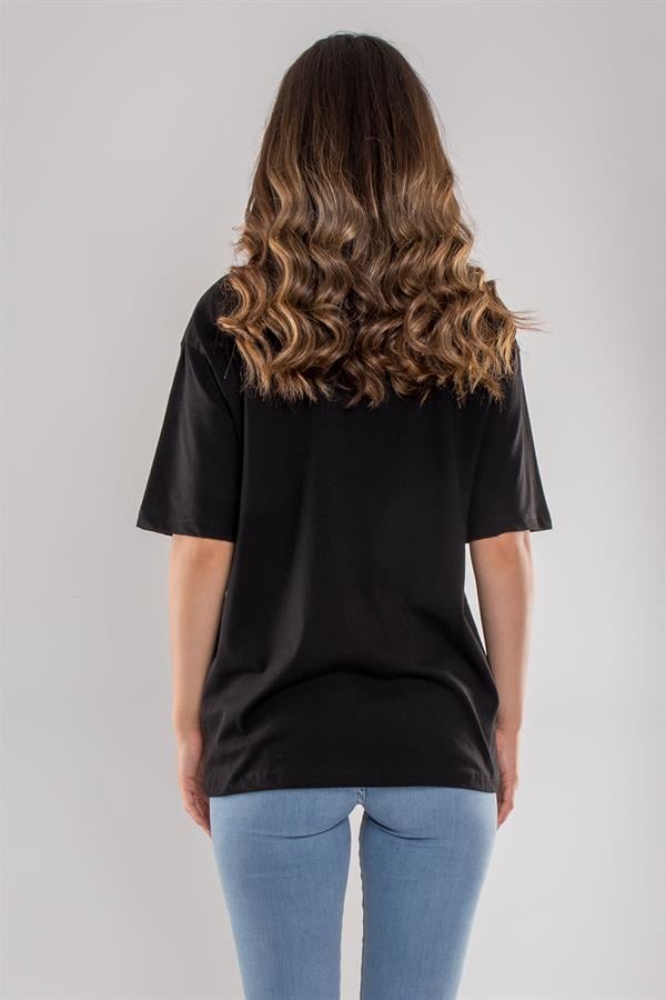 6633 Yakası Kendinden Taş Boncuk Kolyeli Bisiklet Yaka Pamuk Tshirt