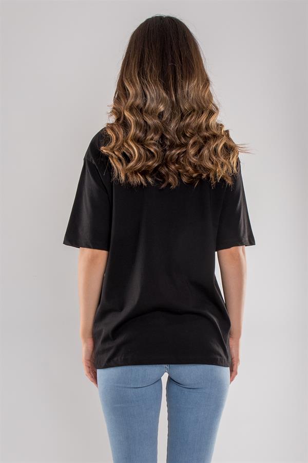 6633 Yakası Kendinden Taş Boncuk Kolyeli Bisiklet Yaka Pamuk Tshirt