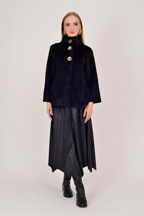 67295 Asimetrik Büyük Düğme Kısa Kaban