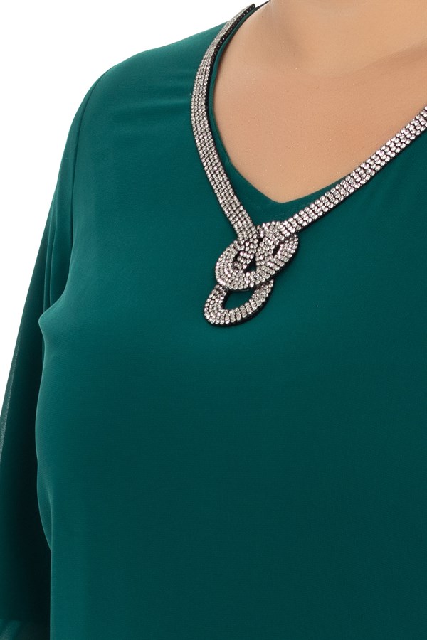 7016 YAKASI KOLYELİ KISA ELBİSE