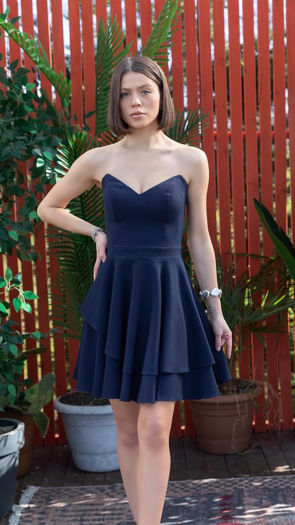 7026 Straplez Eteği KatkatKrep Mini Elbise