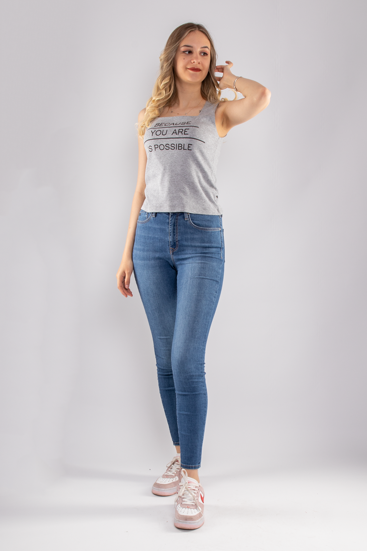 75668 Baskılı Kare Yaka Askılı Kadın Tshirt