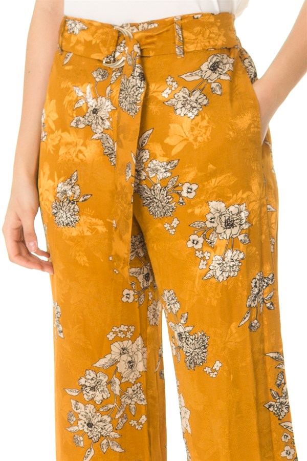 7961 DESENLİ PARLAK SATEN PANTOLON