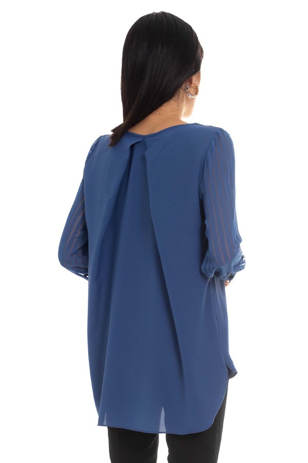 80892 Yaka Metalli Detaylı Bluz