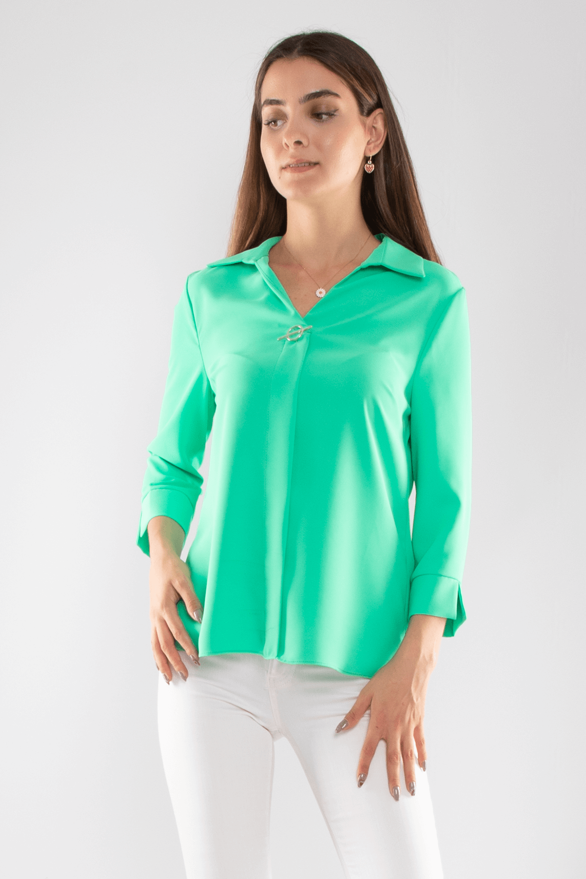 81285 Broşlu Truvakar Kol Krep Bluz
