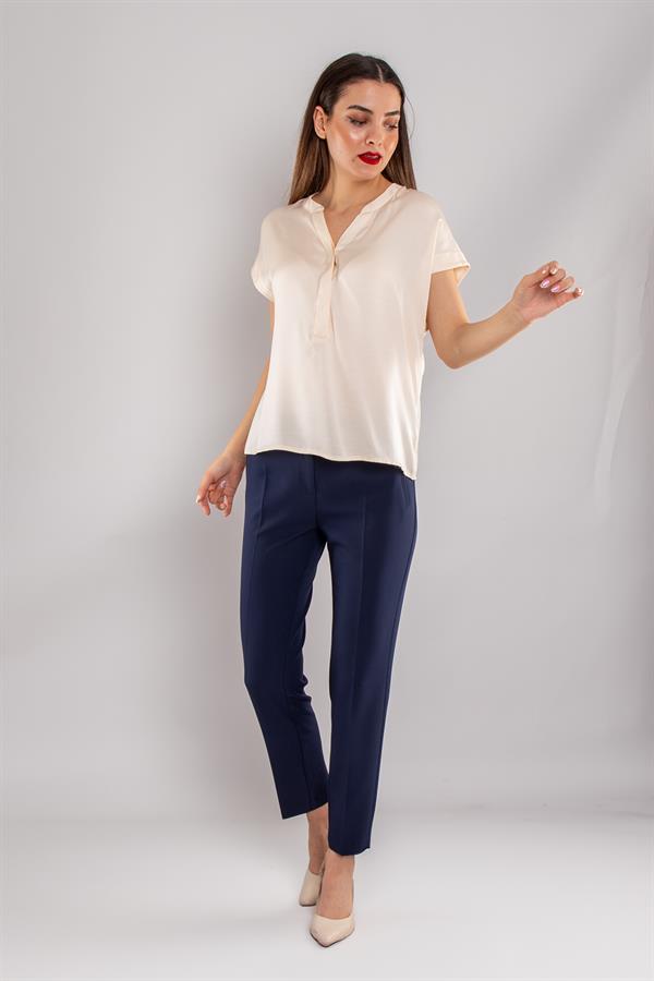81813 Yakasız Gizli Düğmeli Rayon Kumaş Kadın Bluz