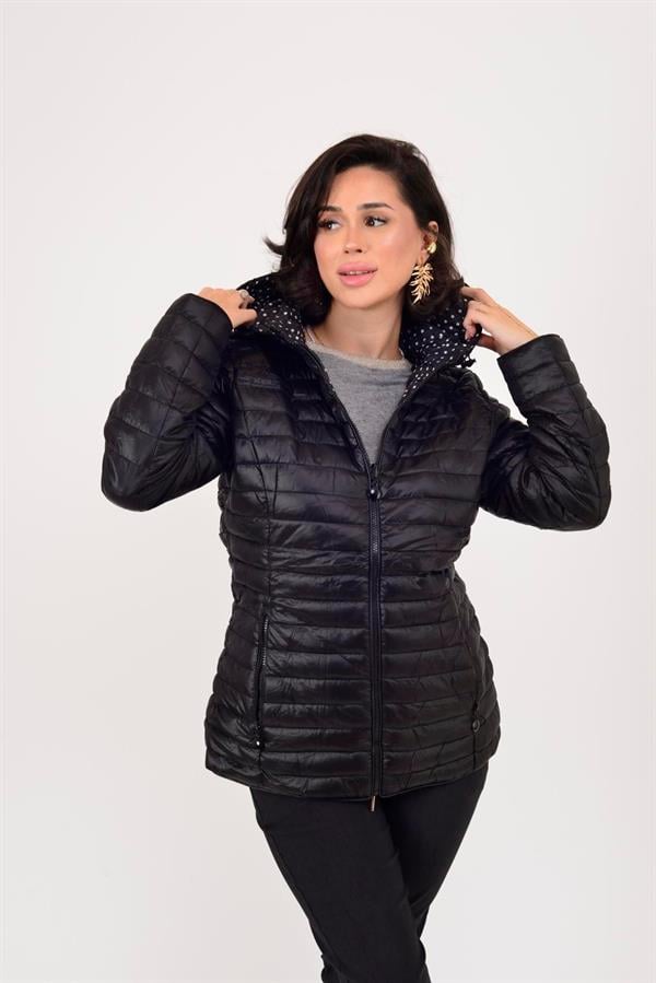 8966 İçi Puantiyeli Kapitone Kapüşonlu Mont