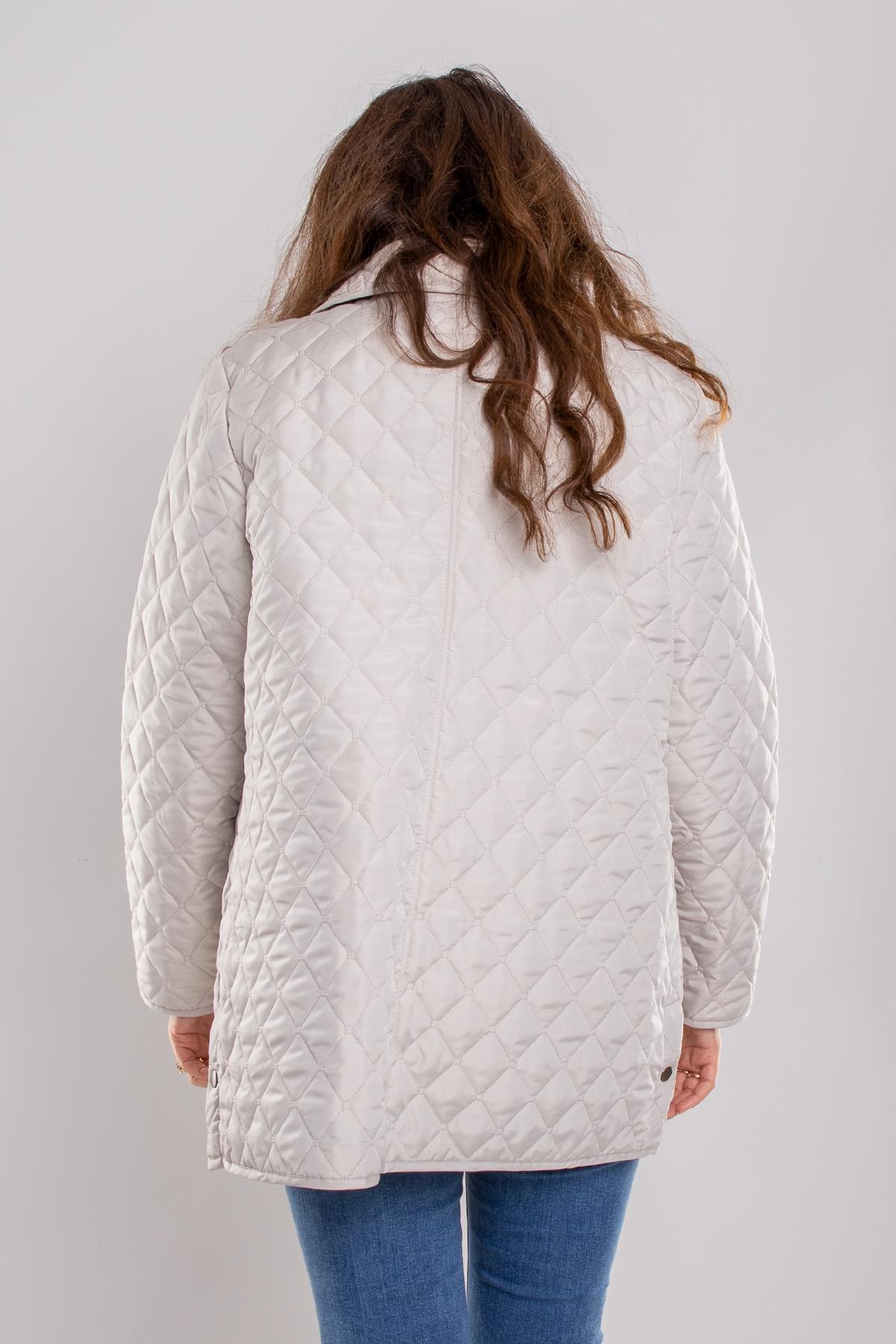 1007 Büyük Beden Baklava Desen Önden Cepli Çıtçıtlı Kadın Mont