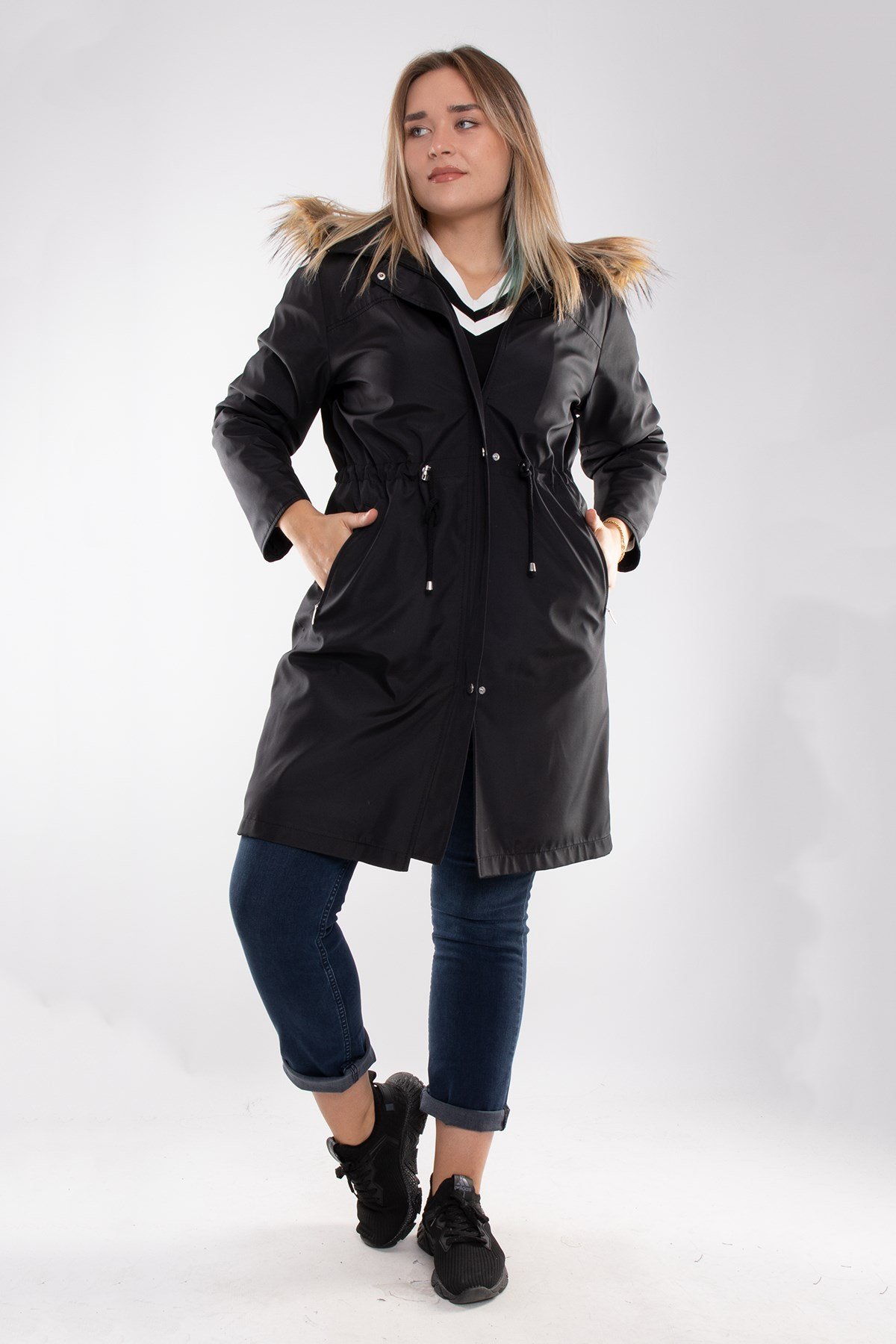 1010 Büyük Beden Kapşonlu Fermuarlı Beli Bağcıklı Uzun Kap