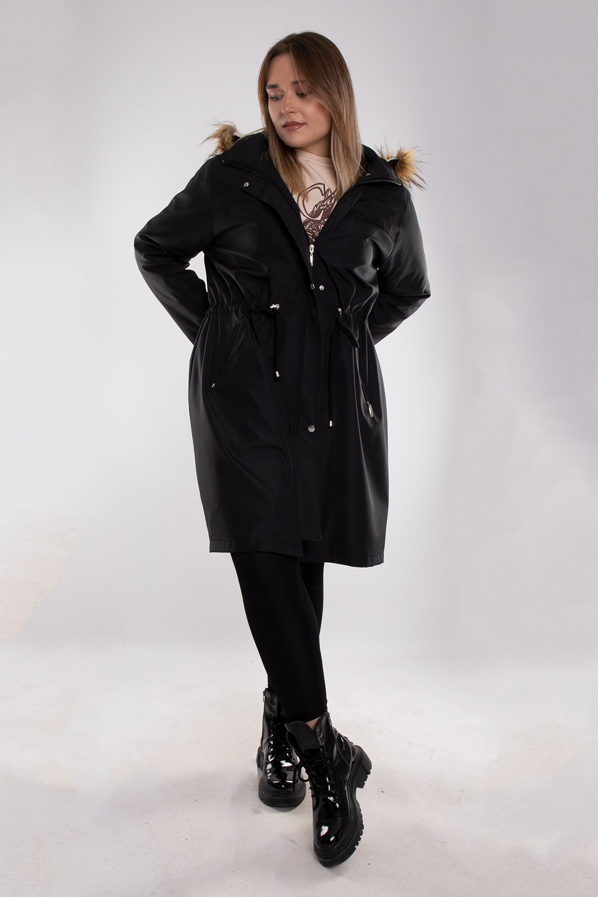 1011 Battal Beden İçi Kürklü Beli Bağcıklı Kapşonlu Uzun Kap