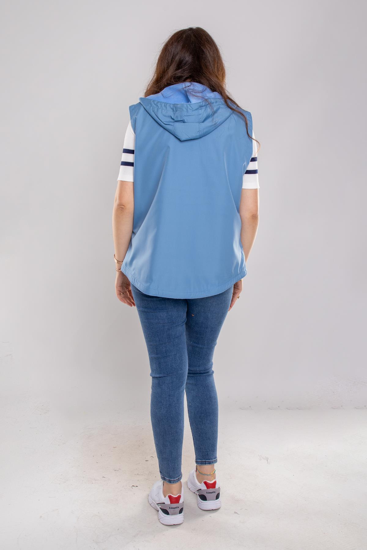 1024 Büyük Beden İçi Polar Kapşonlu Kadın Yelek