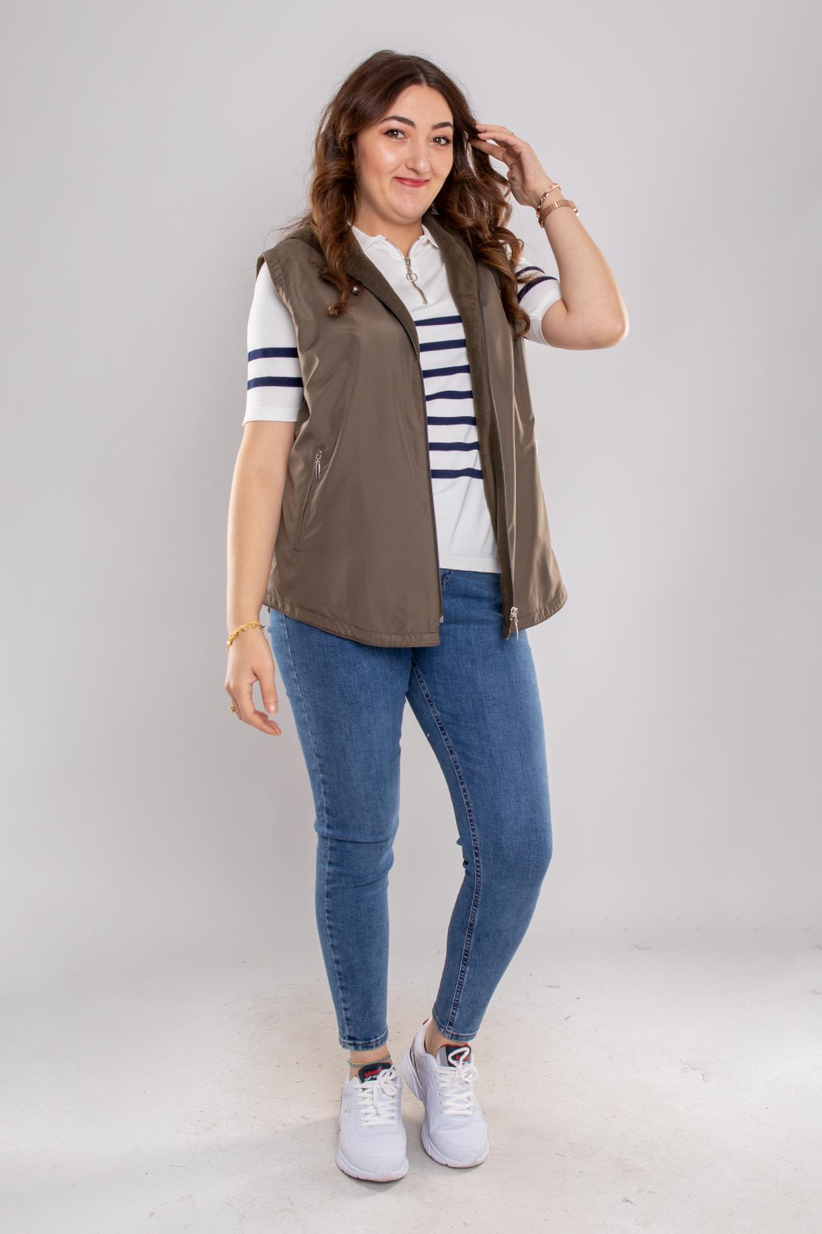 1024 Büyük Beden İçi Polar Kapşonlu Kadın Yelek