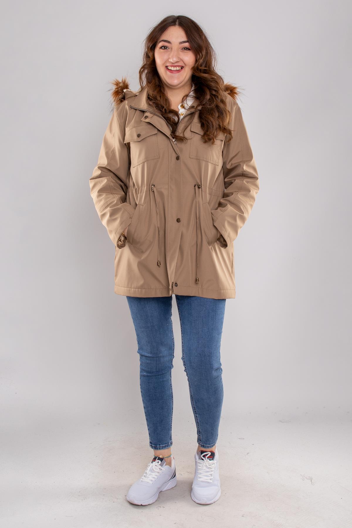 1027 Büyük Beden İçi Kürklü Kapüşonlu 4 Cep Beli Bağcıklı Kadın Kap