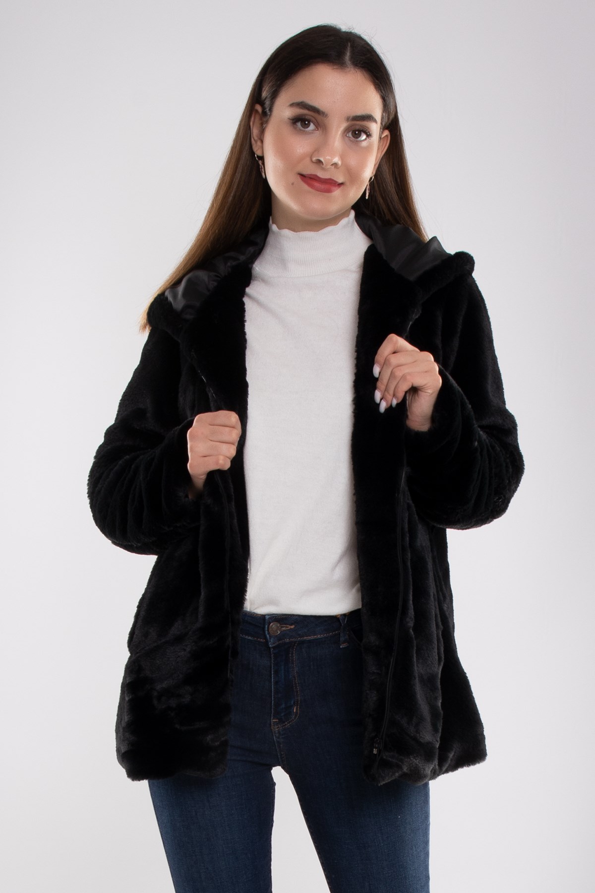 1030-1 Kapüşonlu Peluş Kürklü Ceket