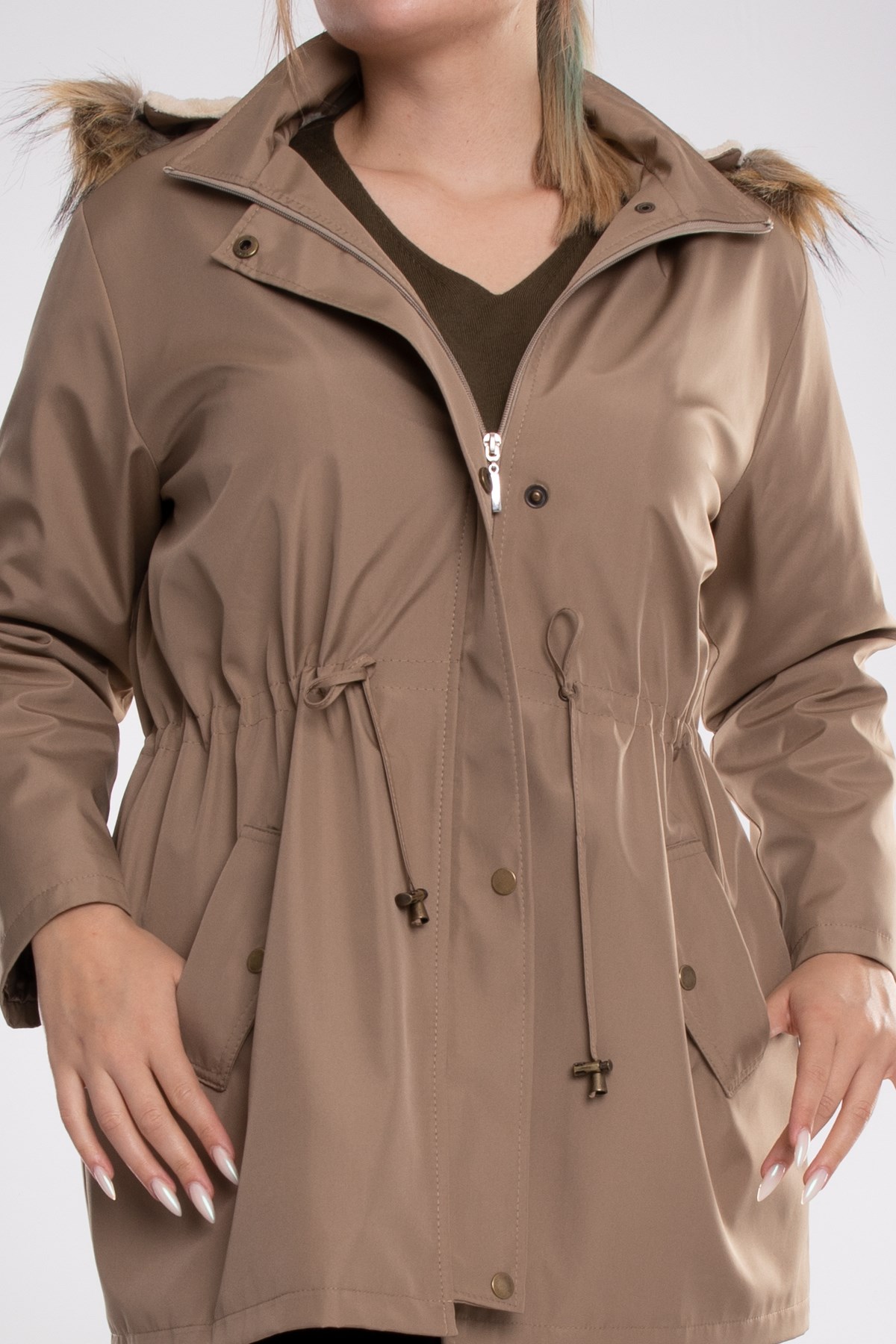 1033 Büyük Beden İçi Kürklü Cep Çıtçıtlı Beli Bağcıklı Kap