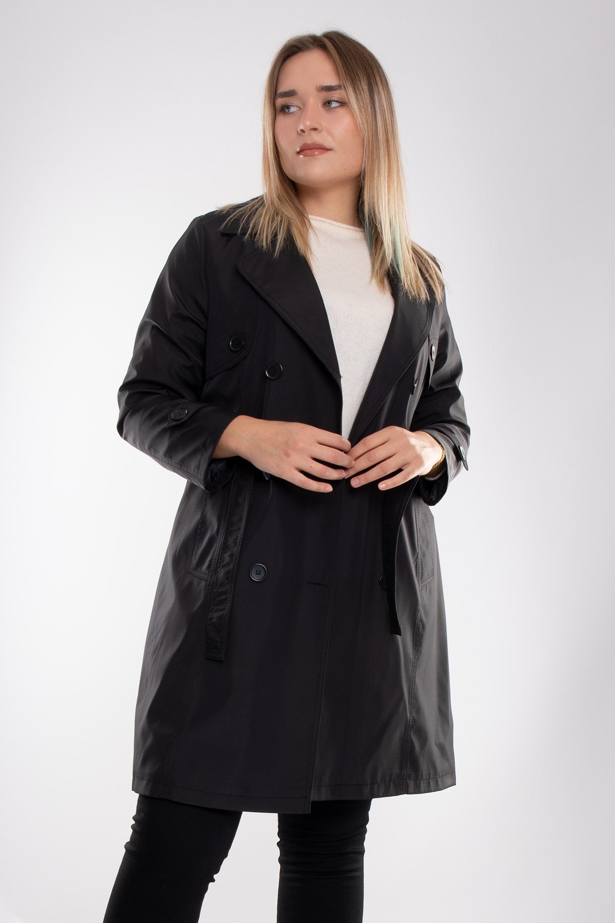 1035 Kolucu Apoletli Kuşaklı Uzun Trençkot