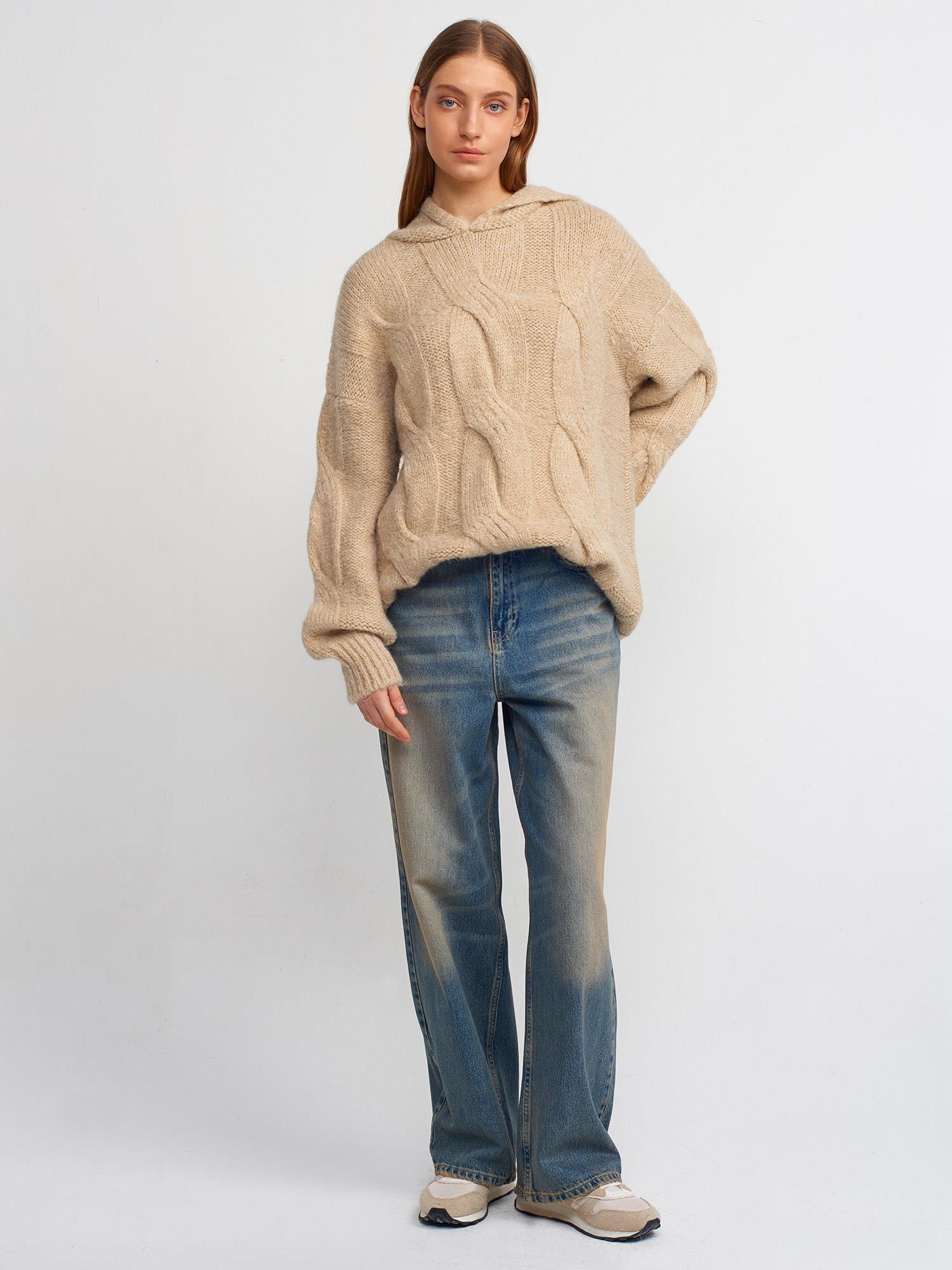 10496 Kapüşonlu Saç Örgü Oversize Kazak