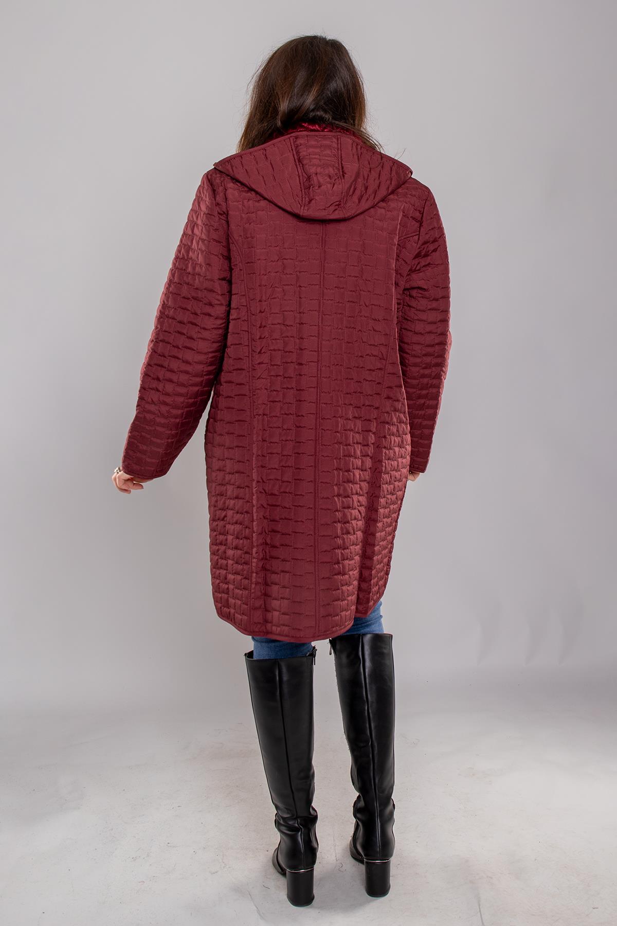 1062-1 Battal İçi Taytüyü Kapitone Kapüşonlu Kadın Mont