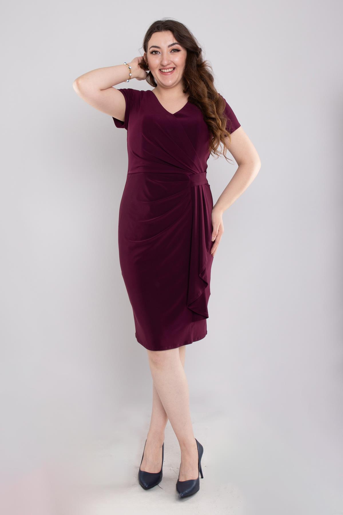 107 Büyük Beden Yandan Geçmeli Vyaka Drape Kısa Buzi Elbise