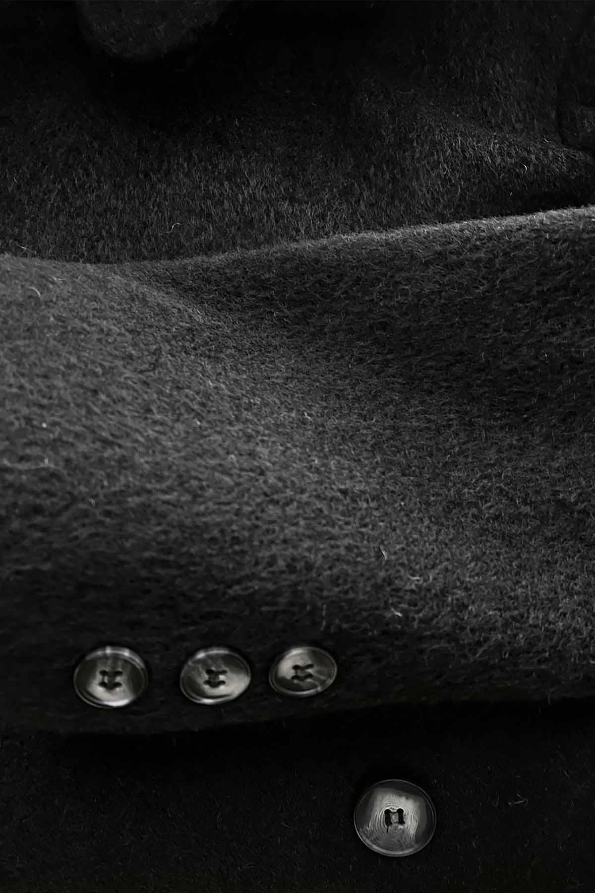 1105 Ceket Yaka Kuşaklı Düğmeli Uzun Keçe Kaban