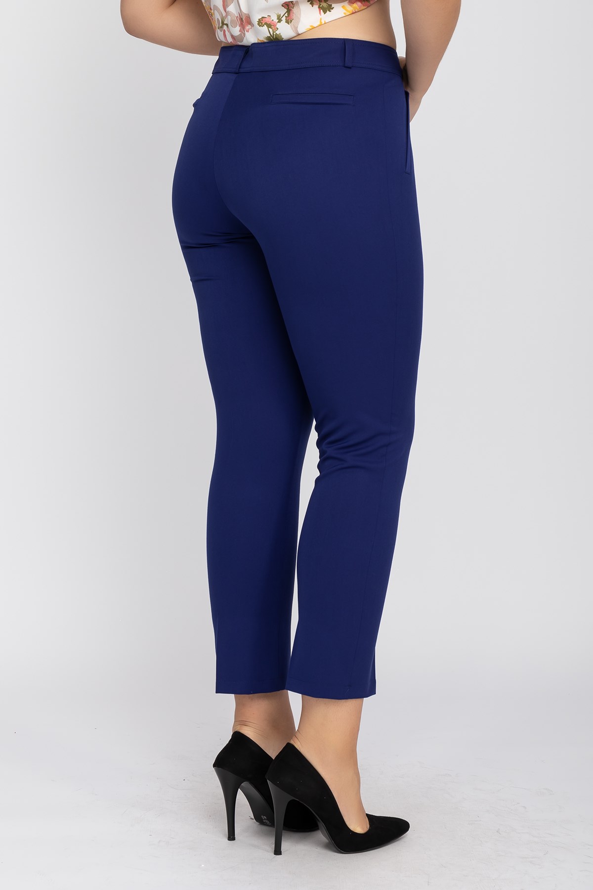 11634 Yan Cep Klasik Krep Pantolon