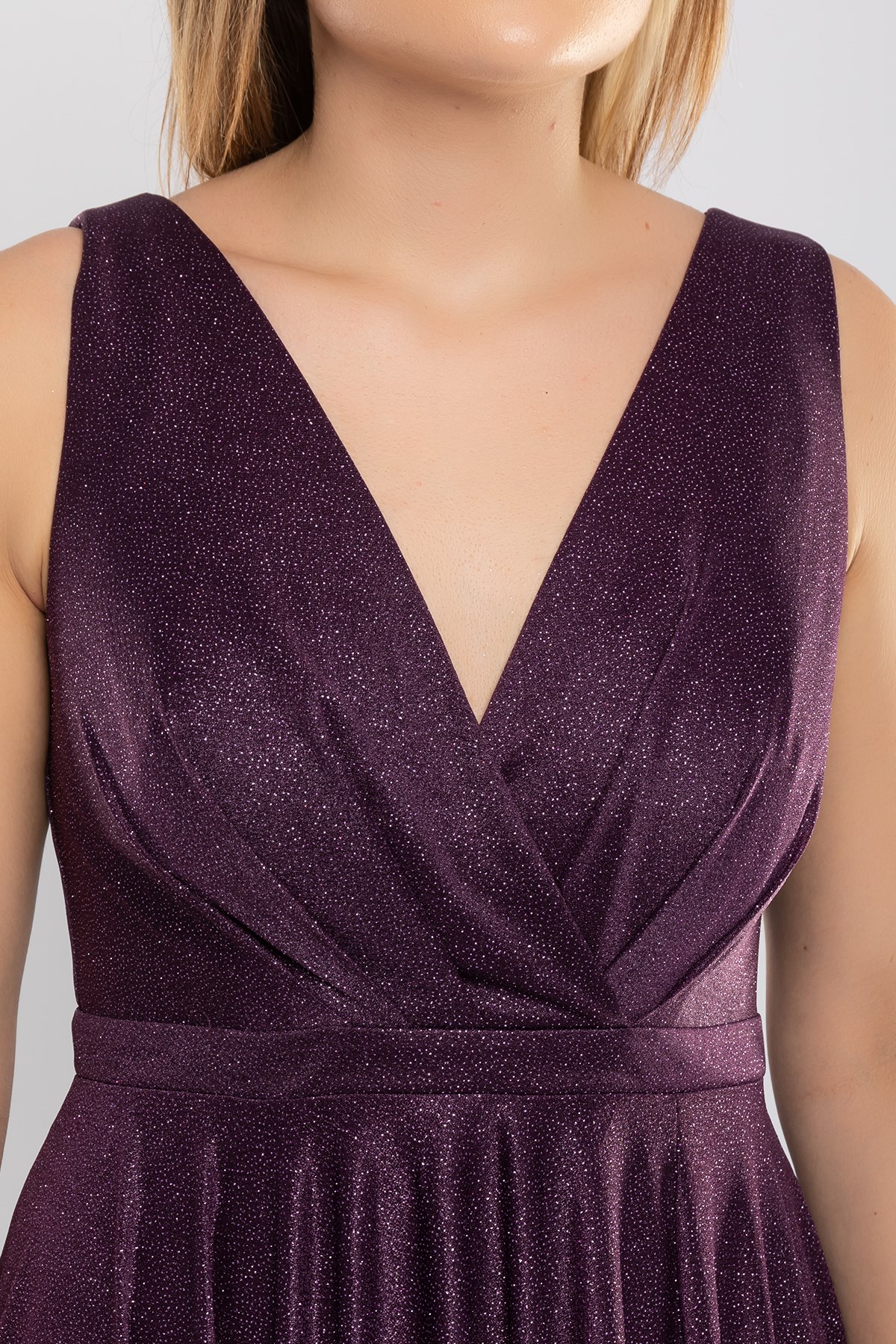 1182 BB Kendinden Simli Önü Yırtmaçlı Tül Elbise