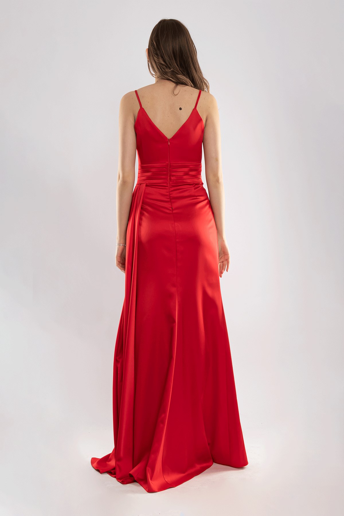 1196 İp Askı Yanı Drape Beli Pileli Uzun Saten Elbise