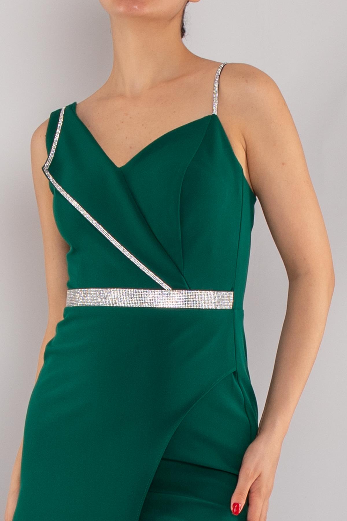 1252 Tek Omuz Zincir Detay Eteği Asimetrik Kısa Krep Elbise