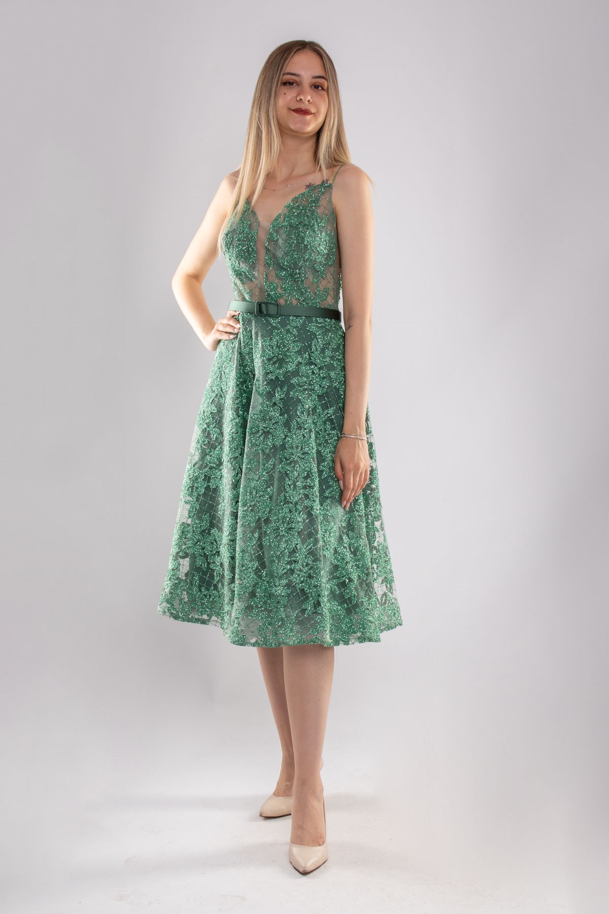 1286 İpAskı Sim Nakışlı Transparan Çan Etek Midiboy Elbise