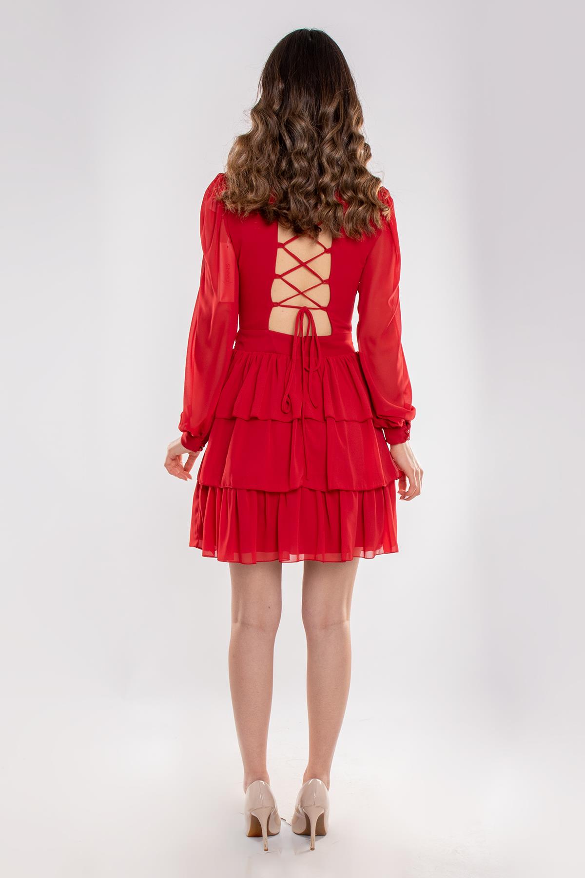 1298 Beli Çapraz Tokalı Sırtı İpli Uzun Kollu Kısa Şifon Elbise