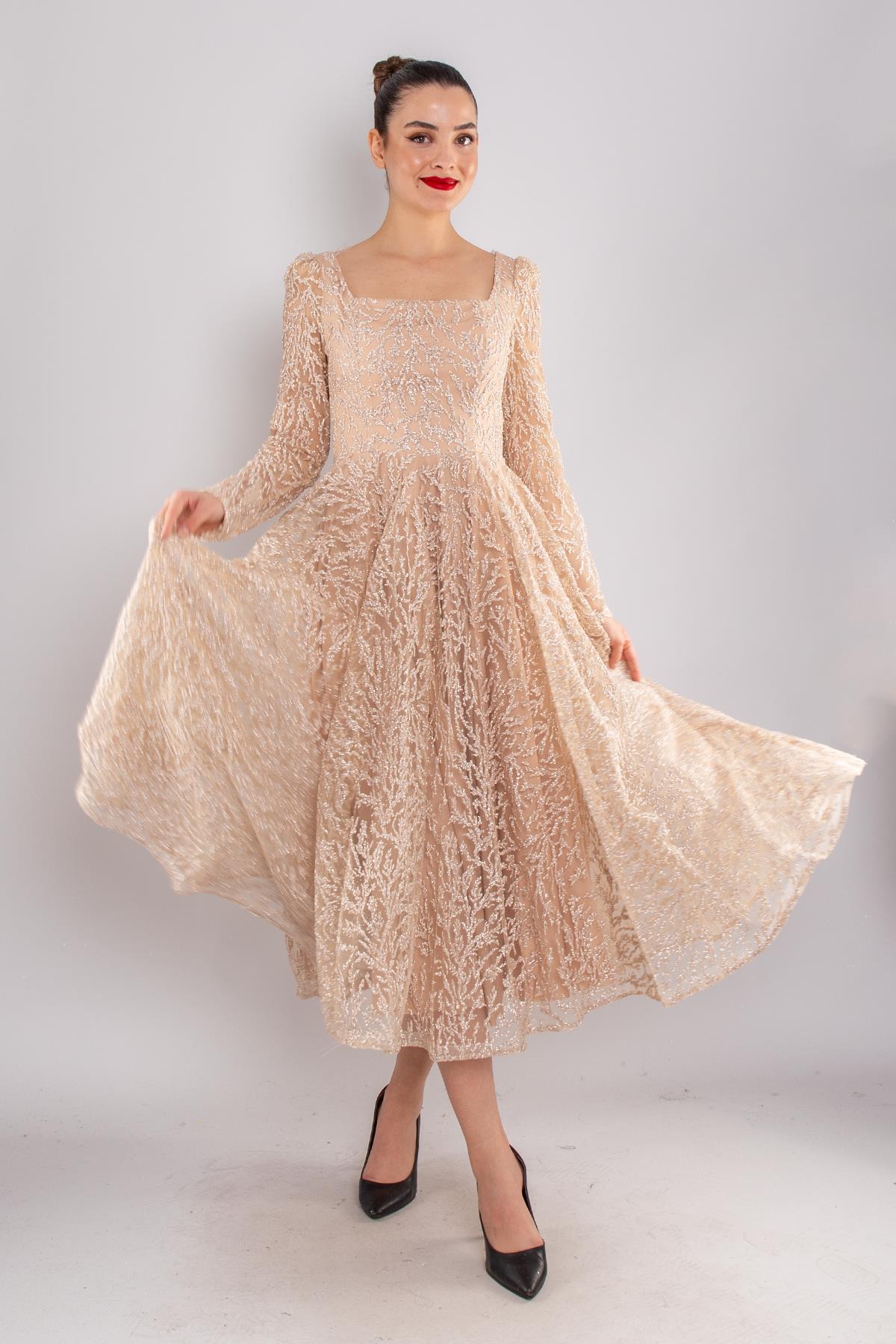 1299 Kare Yaka Uzunkol Simli Eteği Valon Midiboy Elbise