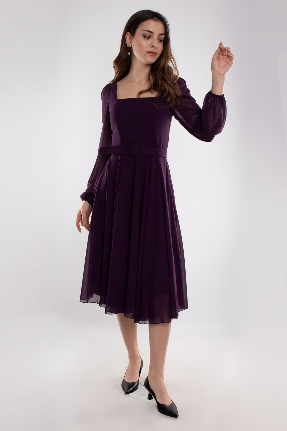 1302 Tül Kol Kare Yaka Kemerli Şifon Kloş Kısa Elbise