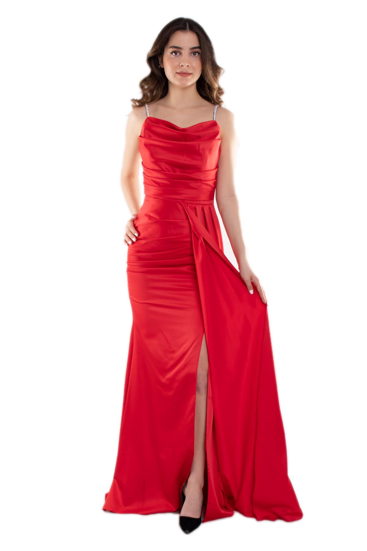 1329 İpAskılı Şalyaka Beli Drape Kuyruklu Uzun Saten Elbise