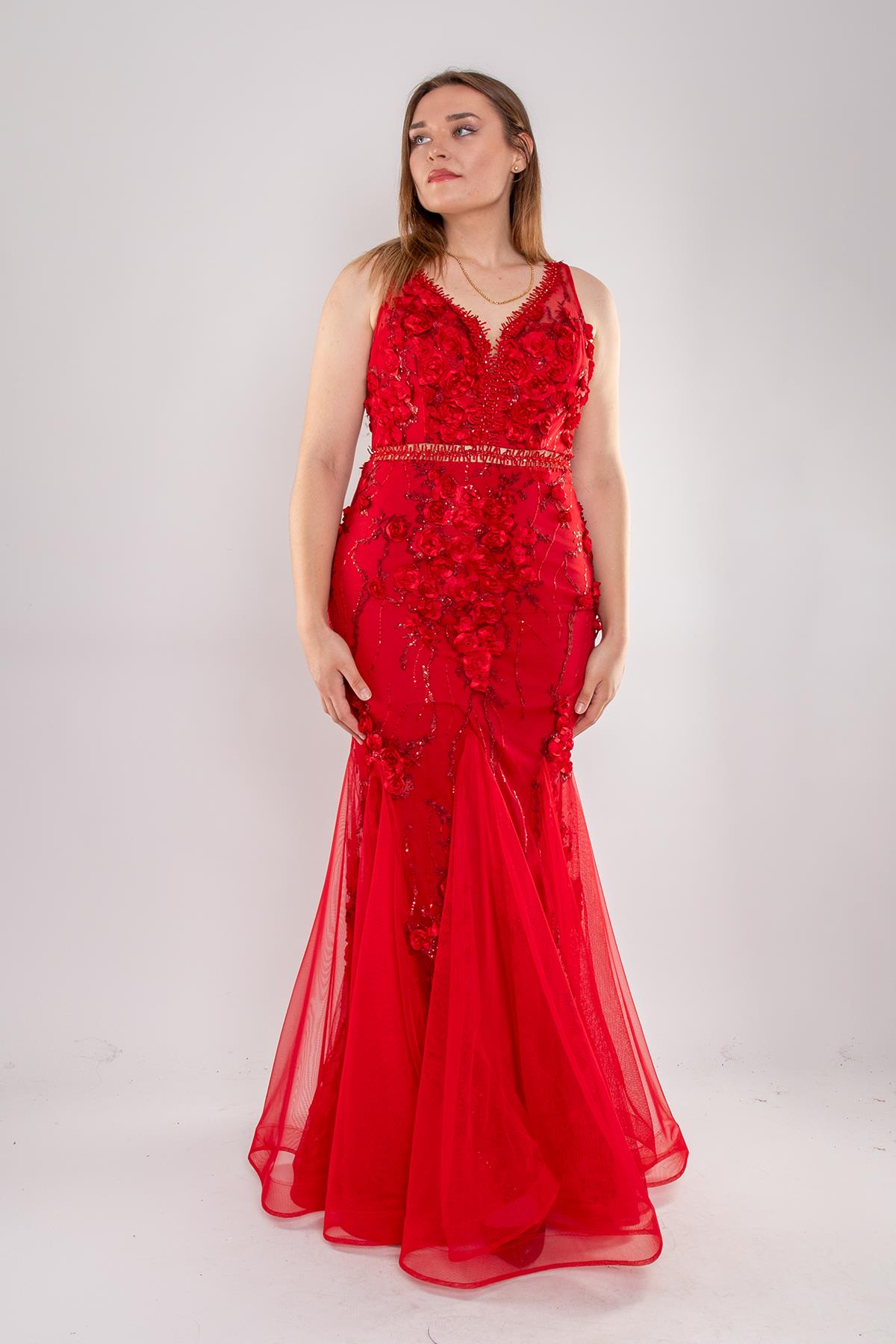 1407 Büyük Beden 3D Çiçek Nakışlı Transparan Detay Nişanlık