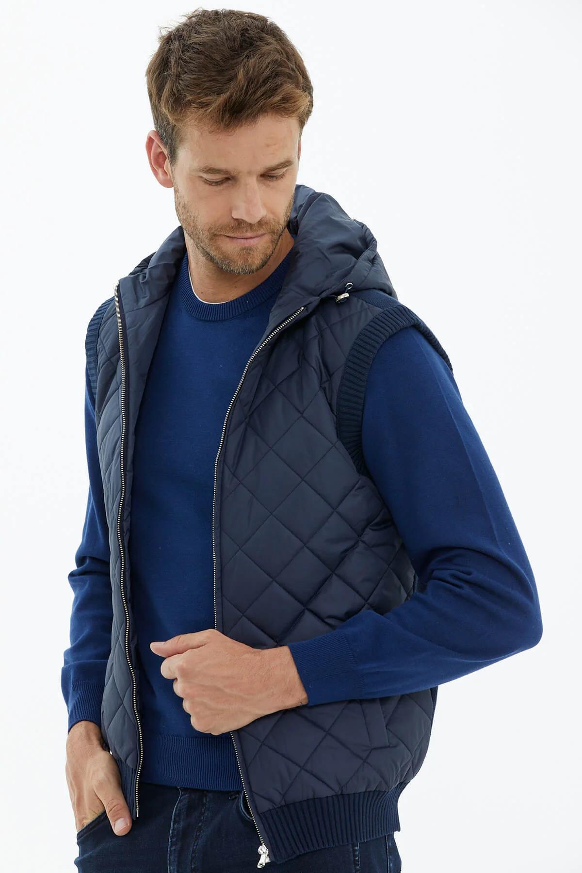 14283 Kapitoneli Kapüşonlu Fermuarlı Erkek Triko