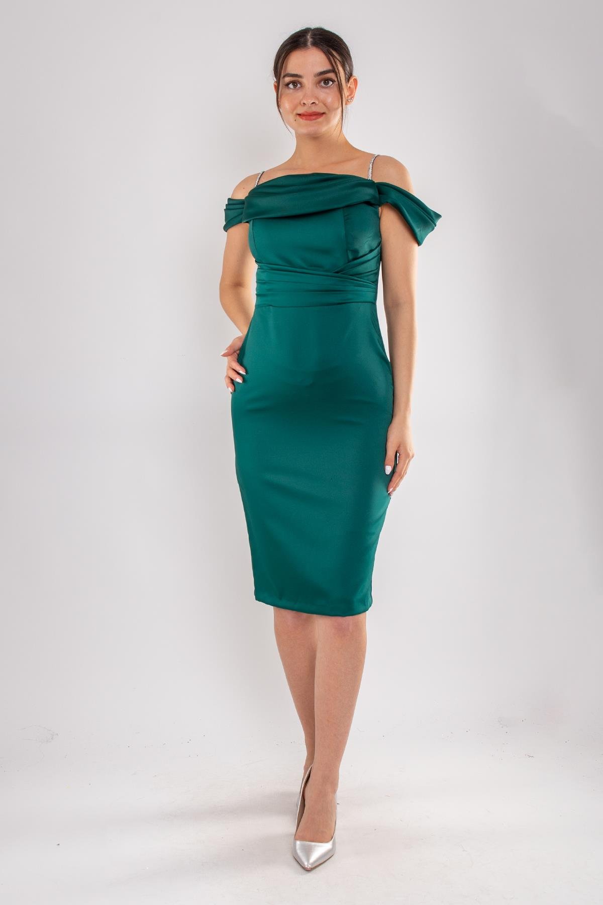 1439 Şalyaka Beli Drapeli İpAskı Kısa Saten Elbise