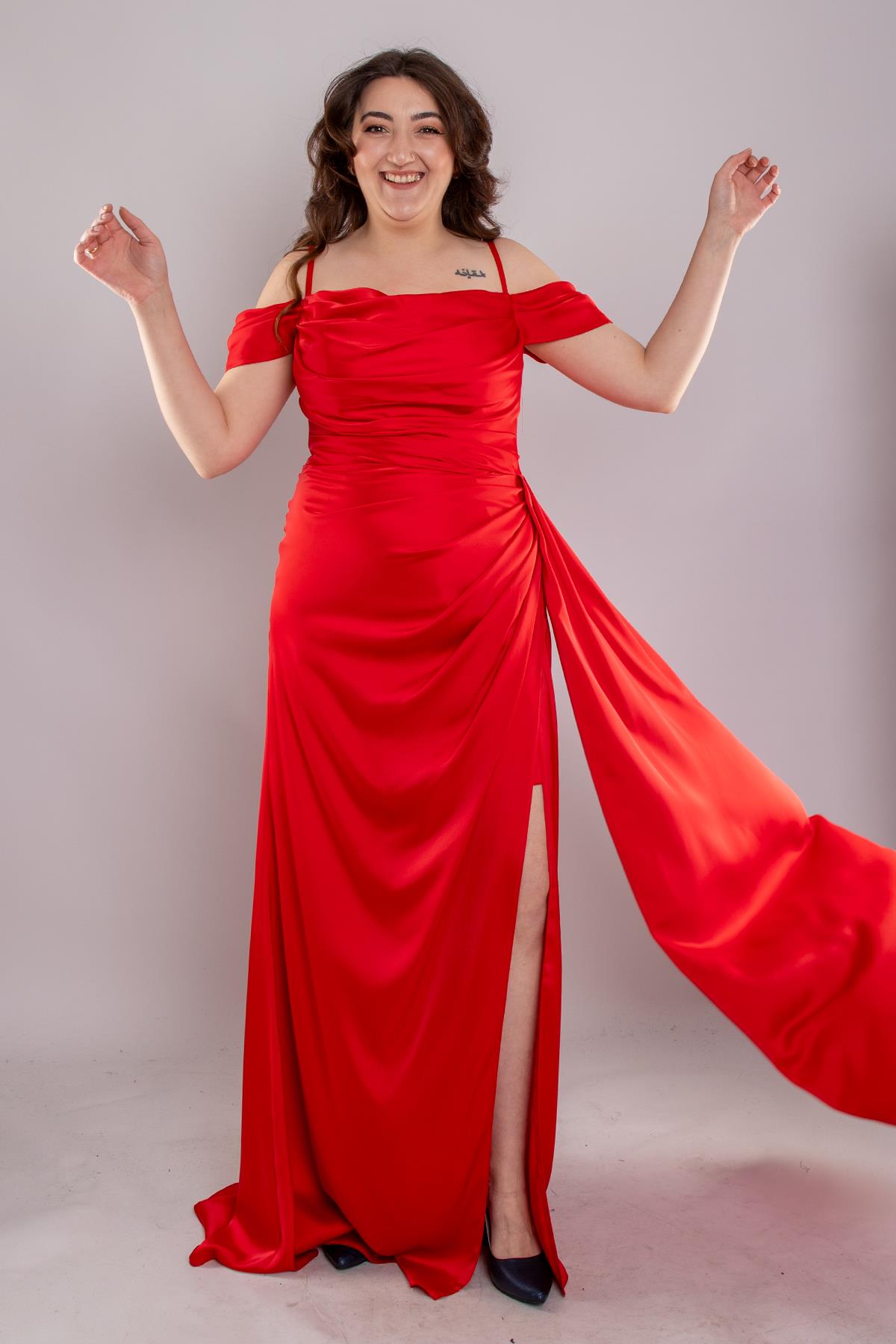 1449 Büyük Beden İp Askı Şal Yaka Kuyruklu Saten Uzun Elbise