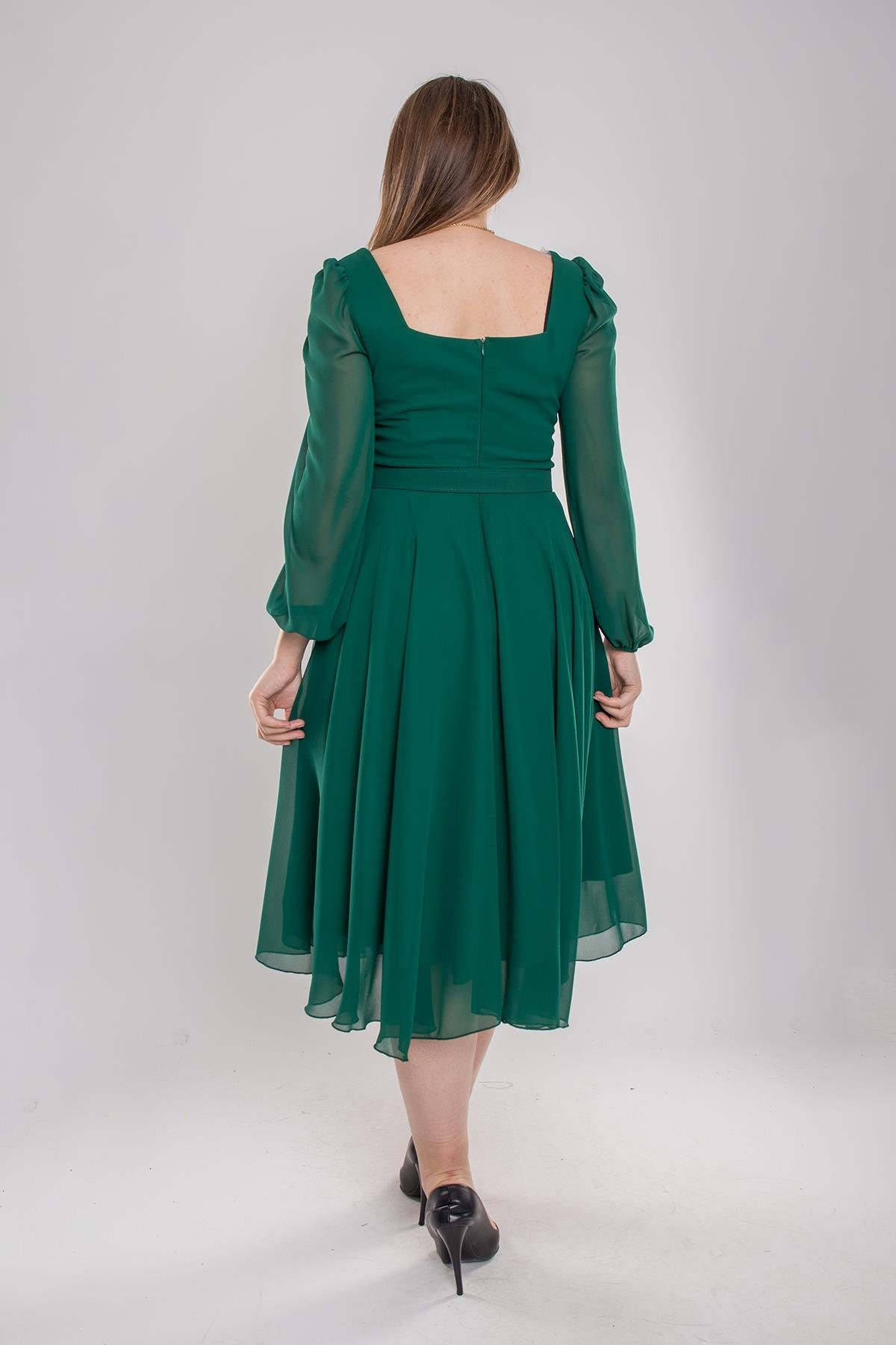 1482 Büyük Beden Kare Yaka Tül Kollu Kemerli Midiboy Şifon Elbise